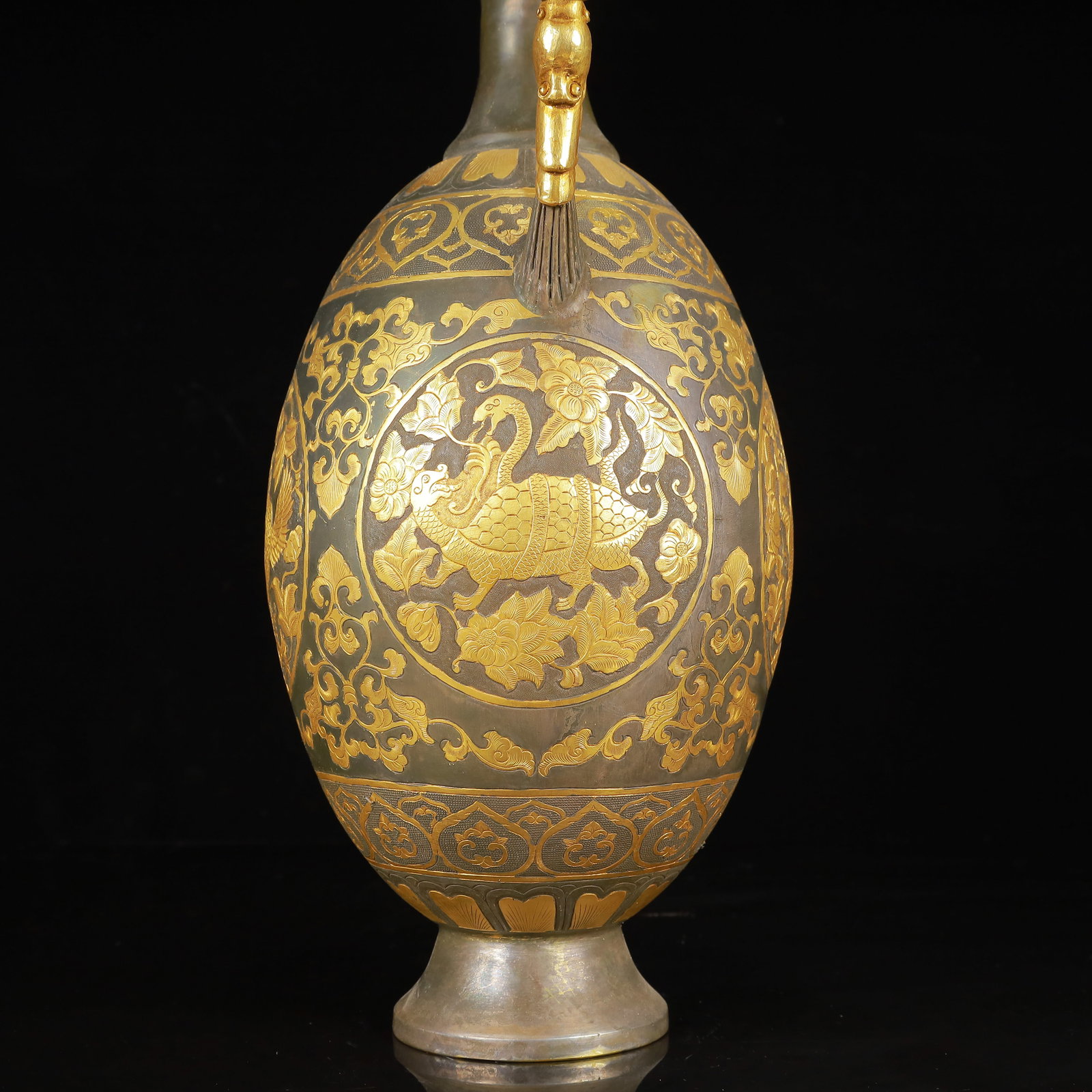 A Huge Gilt Silver Auspicious Beast Pattern Ewer - 15