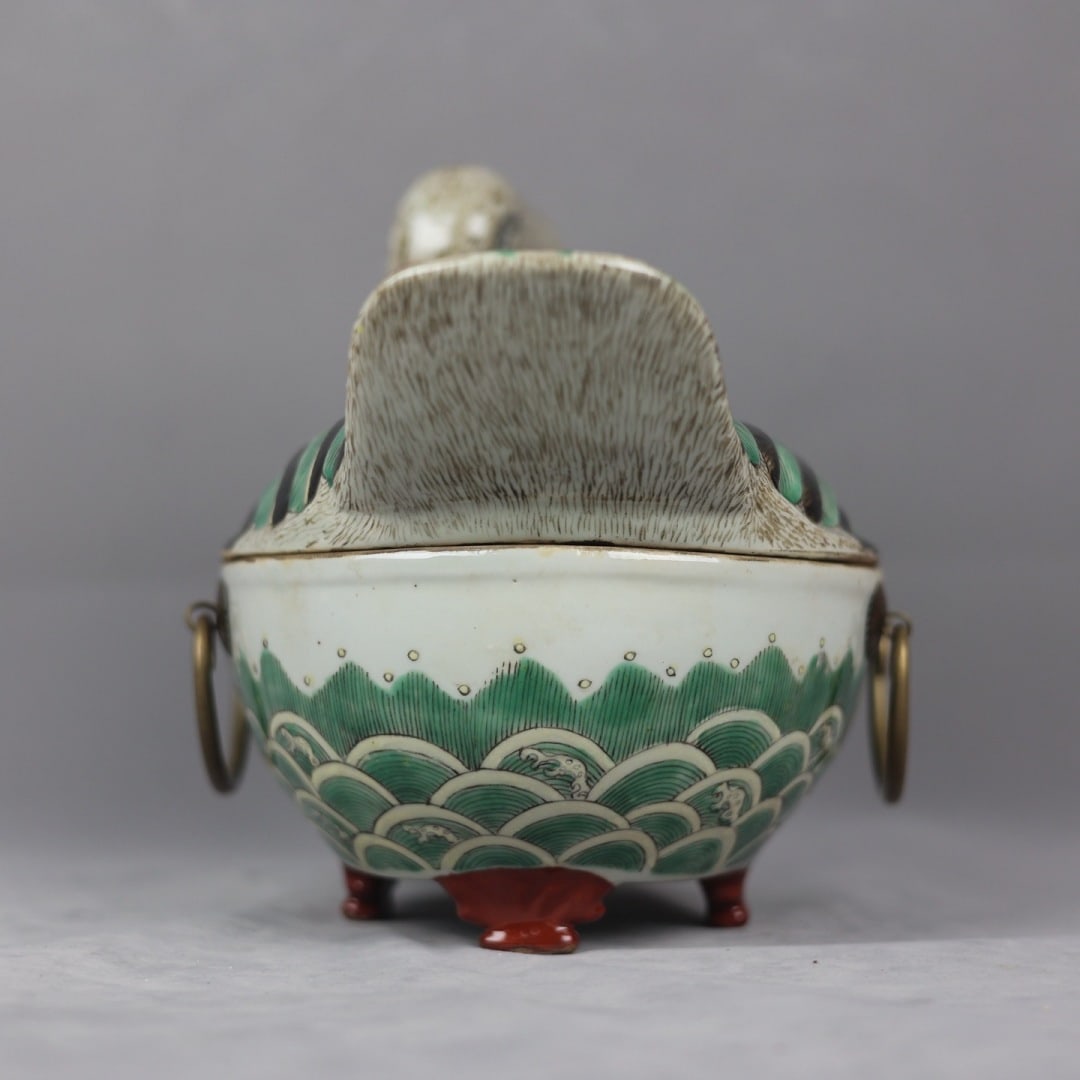 An Exquisite Biscuit Seawater Pattern Duck Box - 6