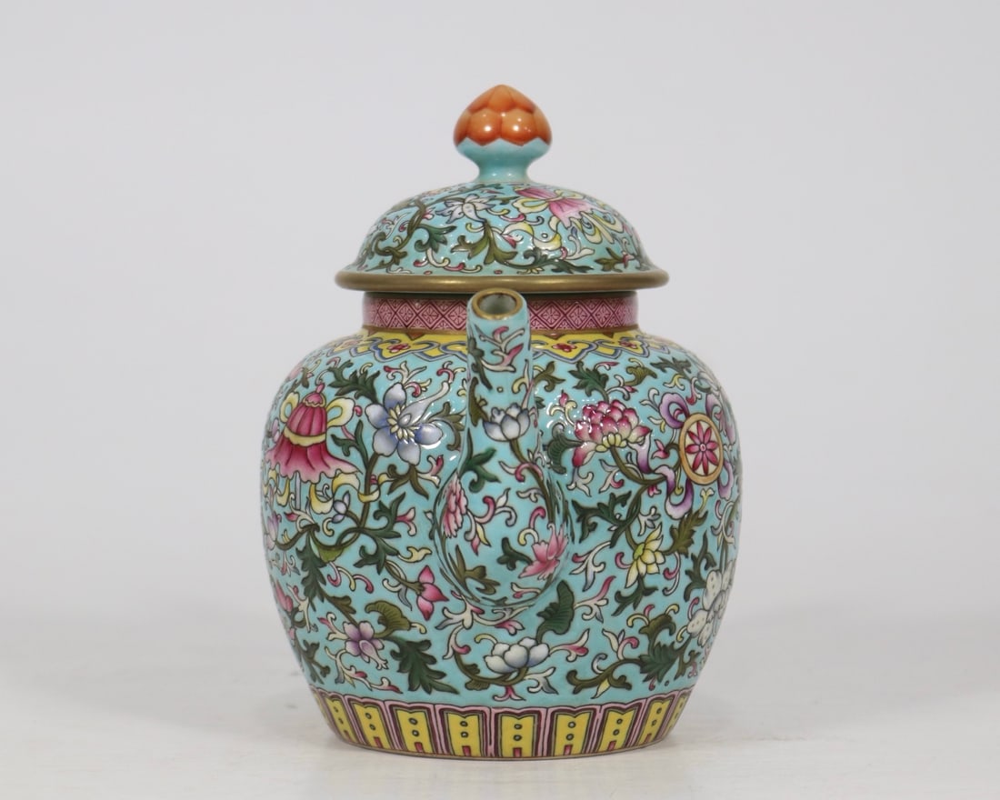 An Exquisite Turquoise Glazed Lotus Pattern Pot - 4