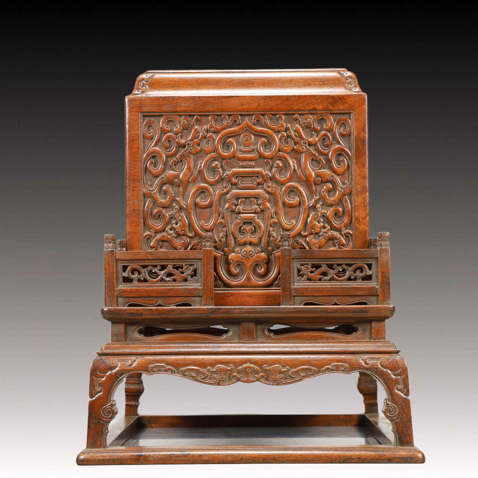 A Huge Boxwood Dragon Pattern Box - 2