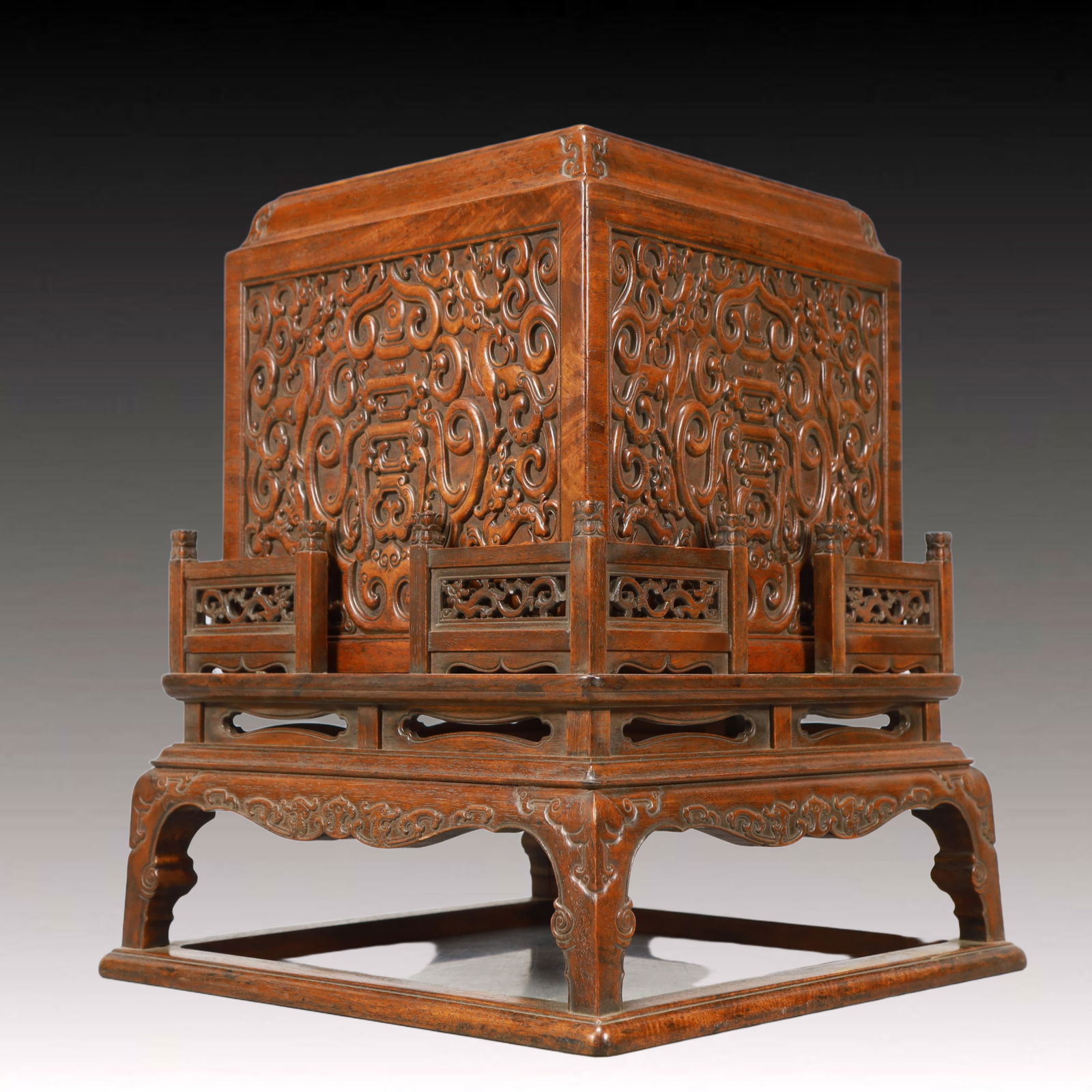 A Huge Boxwood Dragon Pattern Box - 3