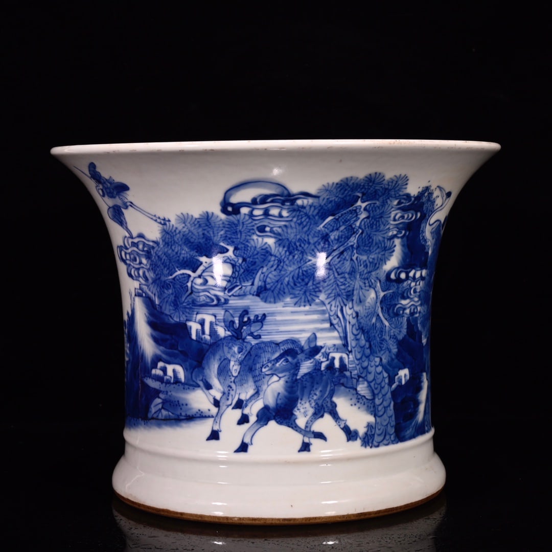 An Exquisite Blue and White Pine and Crane Pattern Pattern Brush Pot - 4