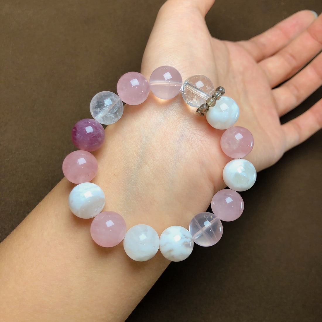 An Exquisite Crystal Bracelets - 2