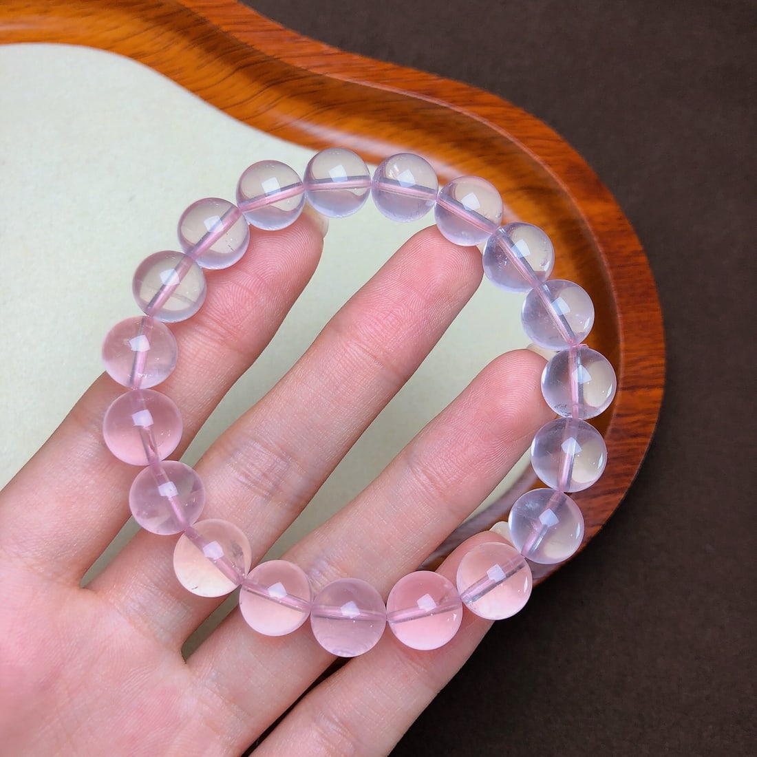 An Exquisite Crystal Bracelets: An Exquisite Crystal Bracelets,Size:0.4in,Weight:31.9g 水晶手串