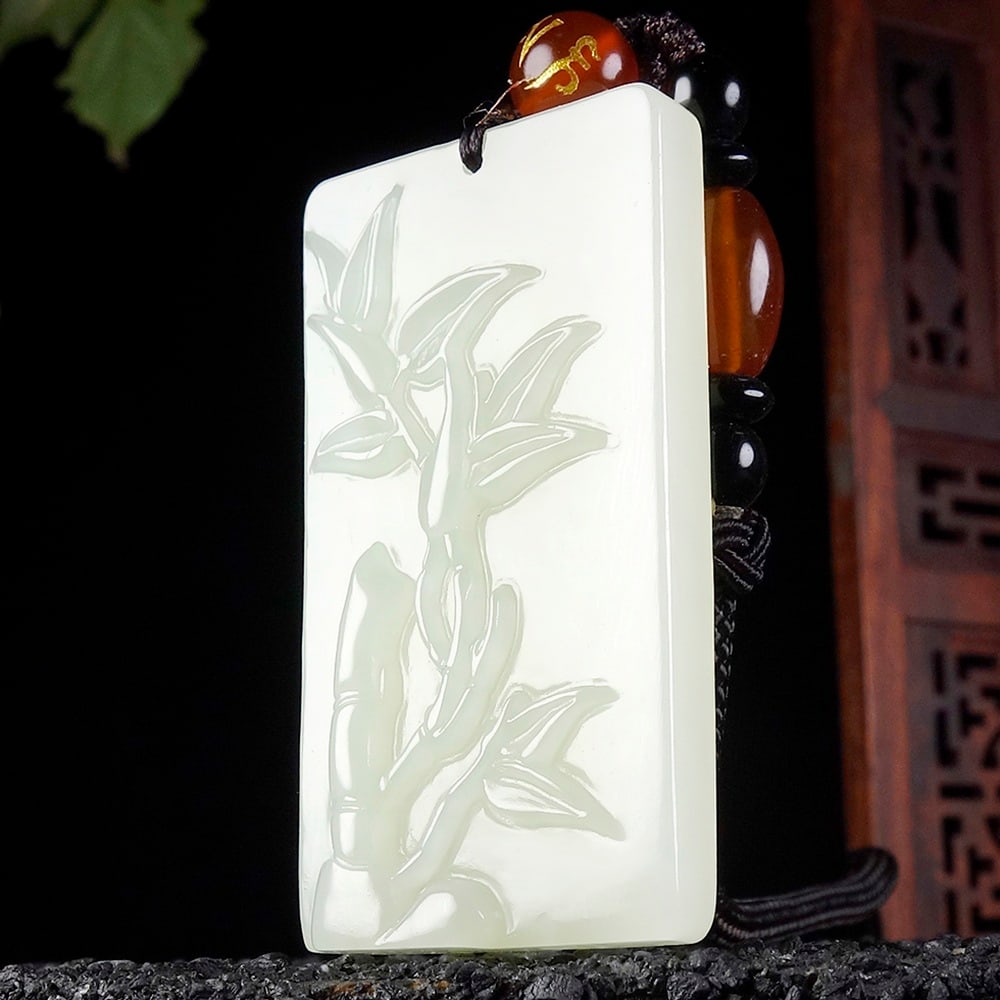 An Exquisite White Jade Bamboo Pattern Pendant - 2