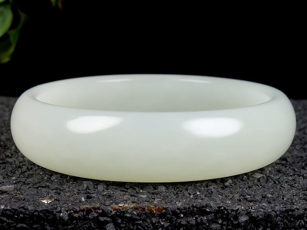 An Exquisite White Jade Bracelets - 5