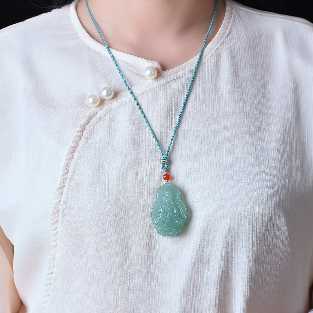 An Exquisite Greenish Jade Statue of Avalokitesvara Pendant: An Exquisite Greenish Jade Statue of Avalokitesvara Pendant,Size:1.3inx1.9in 青玉观音挂件