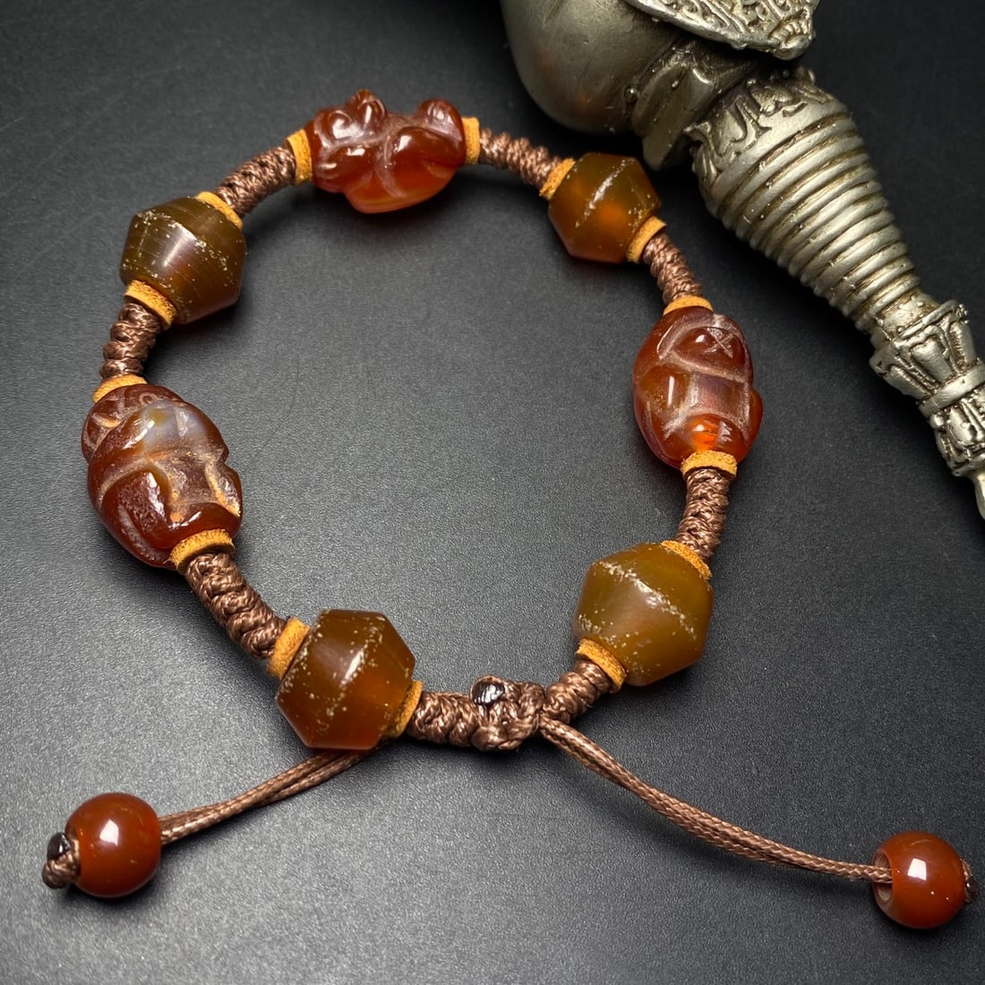 A Precious Agate Bracelets - 3