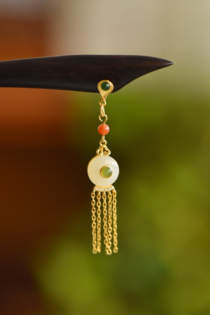 An Exquisite Sterling Silver-Gold Plated Inlaid White Jade Ebony Hairpin: An Exquisite Sterling Silver-Gold Plated Inlaid White Jade Ebony Hairpin, 纯银镀金镶白玉黑檀木发簪