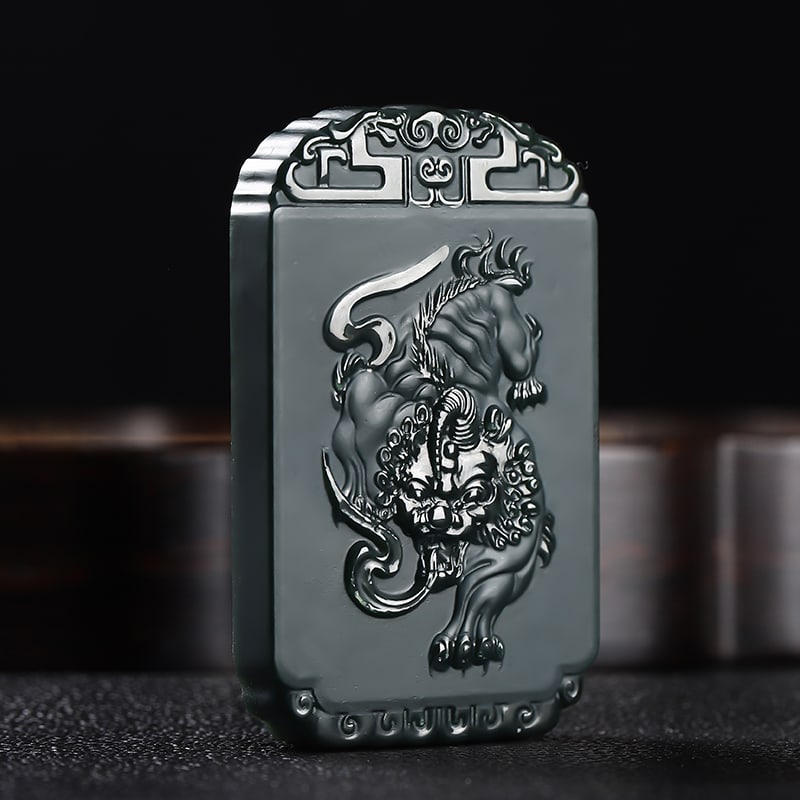 An Exquisite Cyan jade Wealth-Attracting Creature Pattern Pendant: An Exquisite Cyan jade Wealth-Attracting Creature Pattern Pendant,Size:2.4inx1.4inx0.3in 青玉貔貅纹挂件