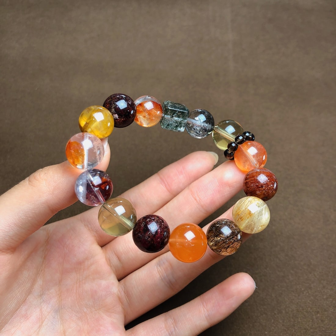 An Exquisite Crystal Bracelets - 3