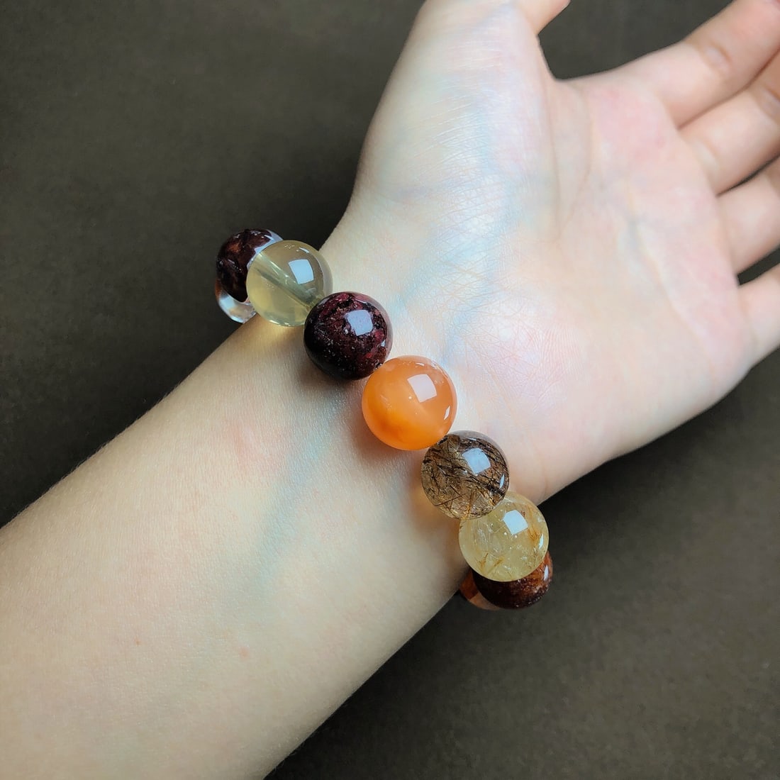 An Exquisite Crystal Bracelets - 5