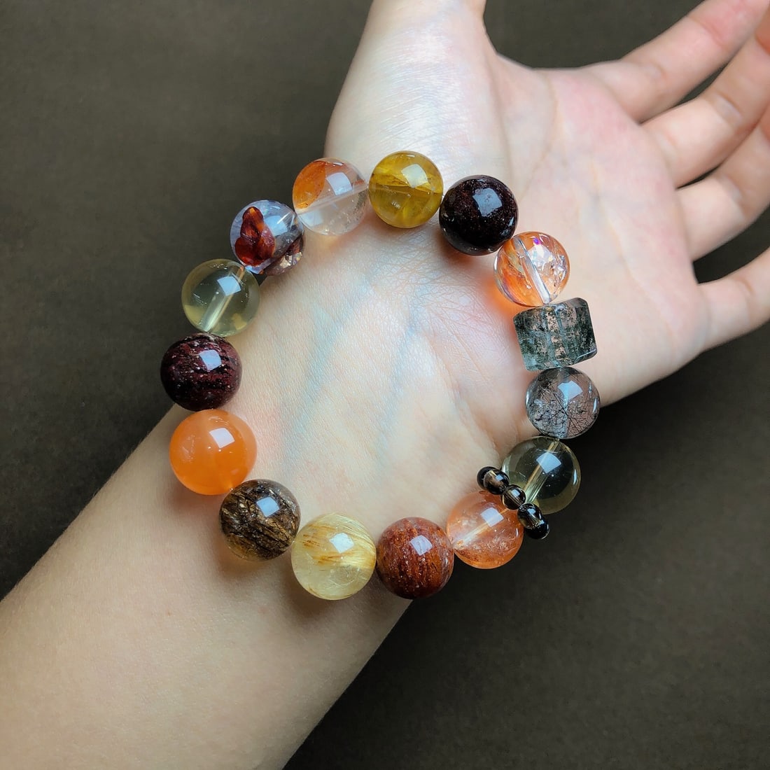 An Exquisite Crystal Bracelets - 6