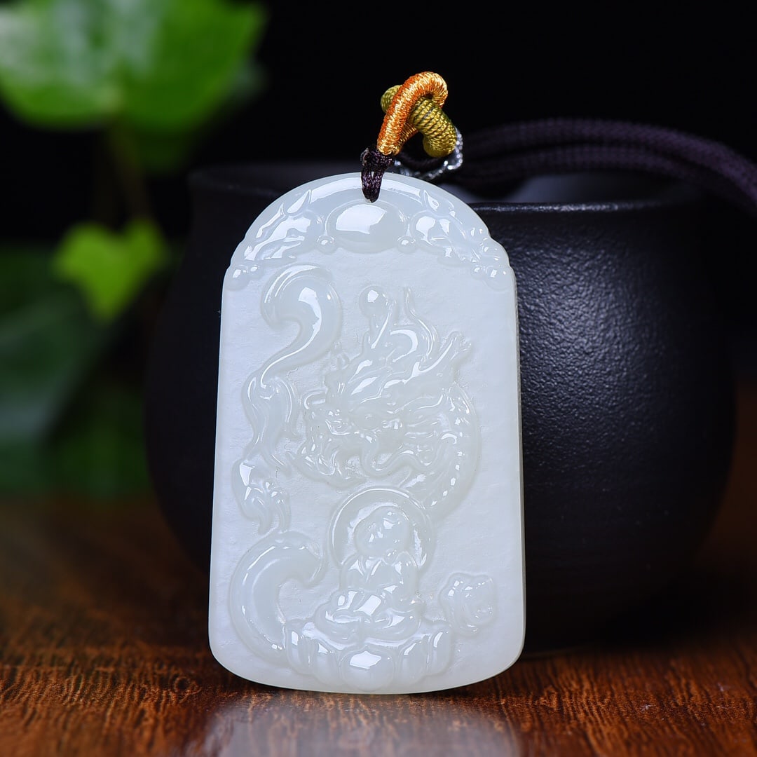 An Exquisite White Jade Dragon Pattern Pendant: An Exquisite White Jade Dragon Pattern Pendant,Size:1.2inx2in 白玉龙纹挂件
