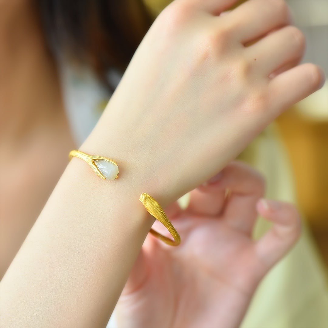 An Exquisite Sterling Silver-Gold Plated Inlaid White Jade Bracelets (1 of 6)