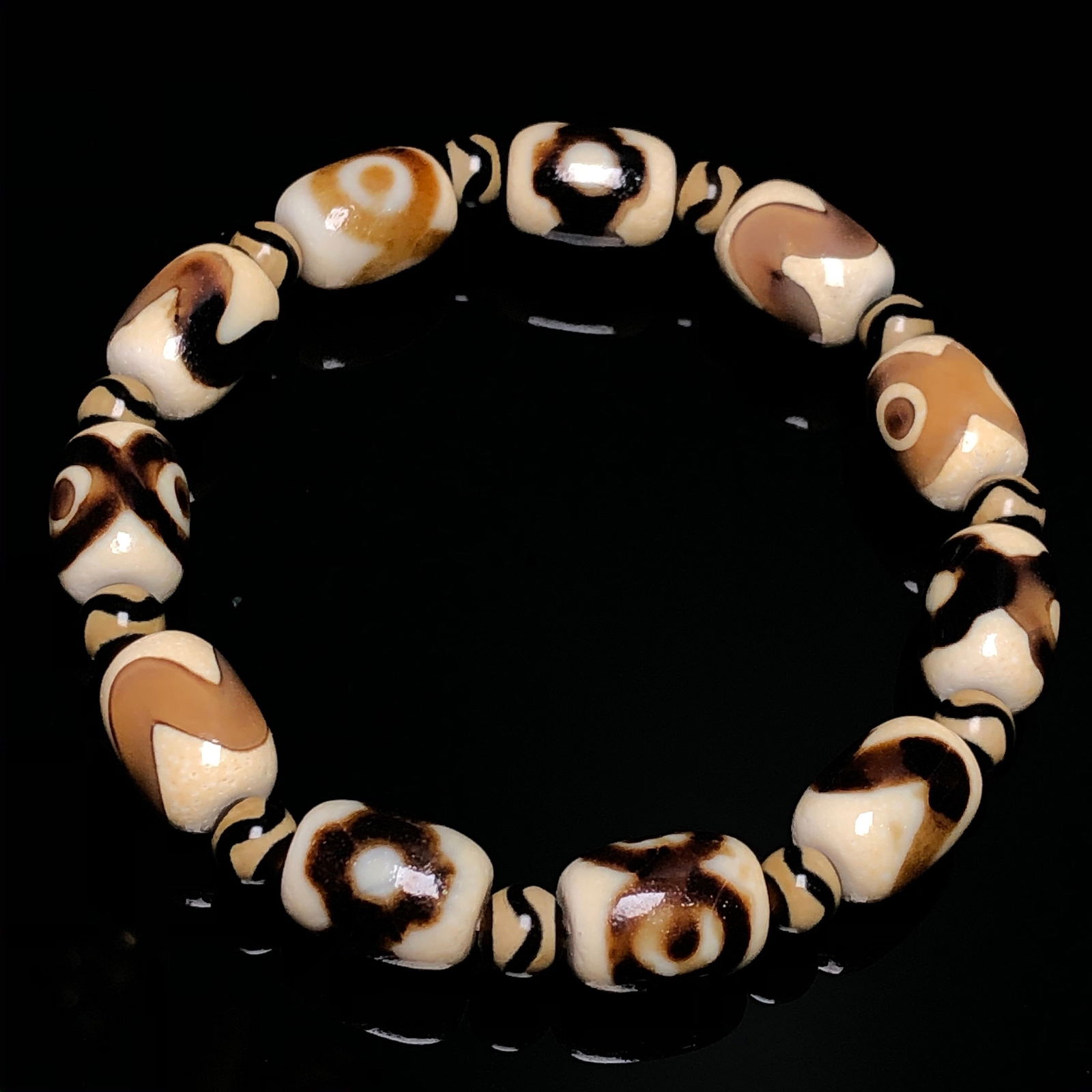 A Precious Dzi Bead Bracelets - 6