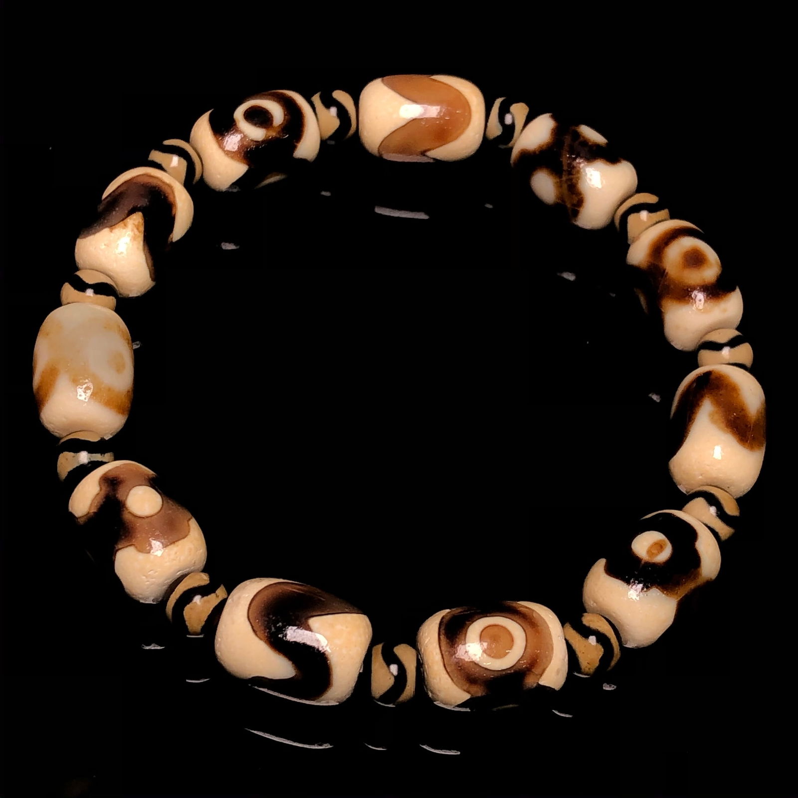 A Precious Dzi Bead Bracelets - 7