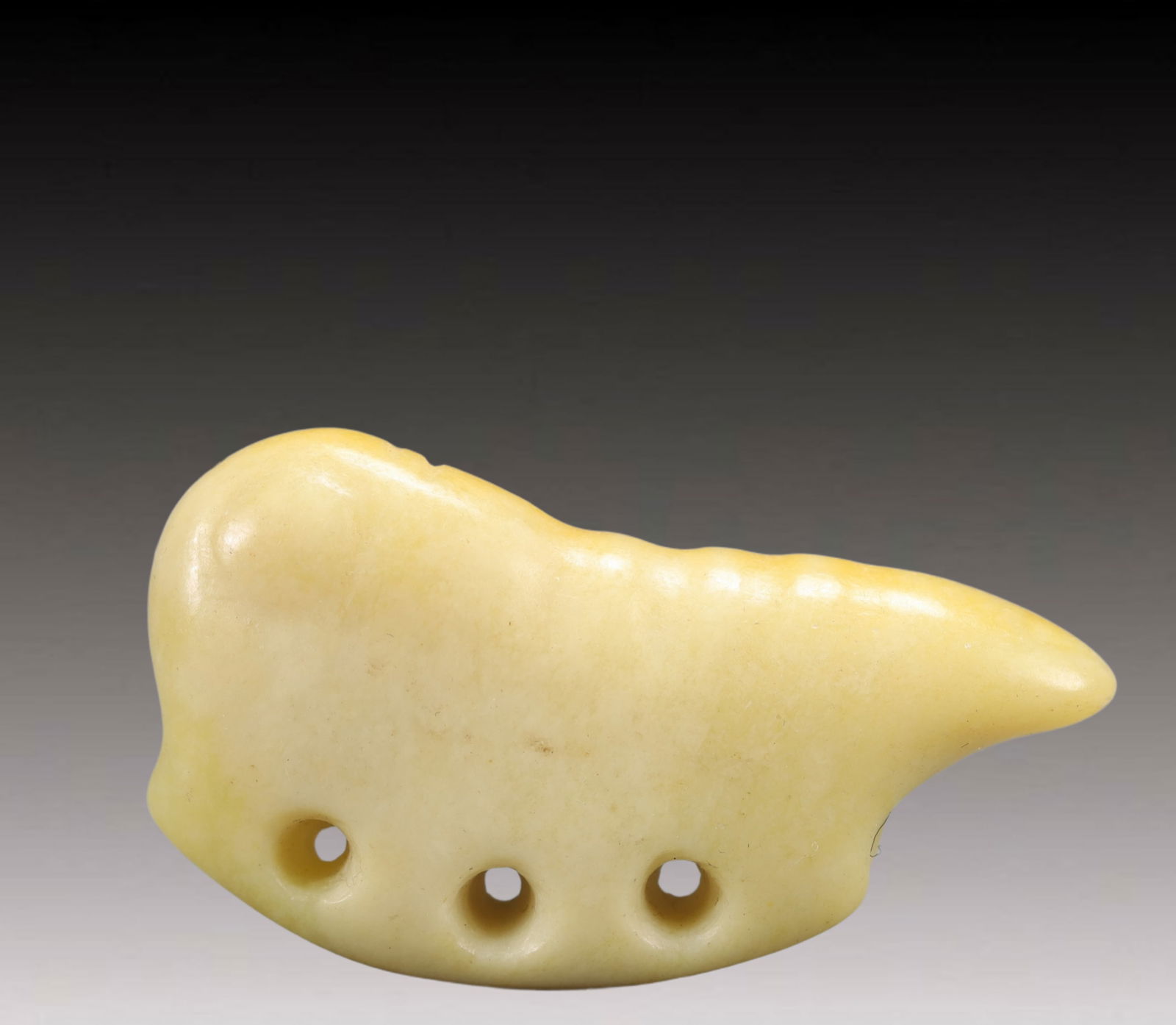 An Archaic Hongshan Culture Yellow Jade Pendant (1 of 7)