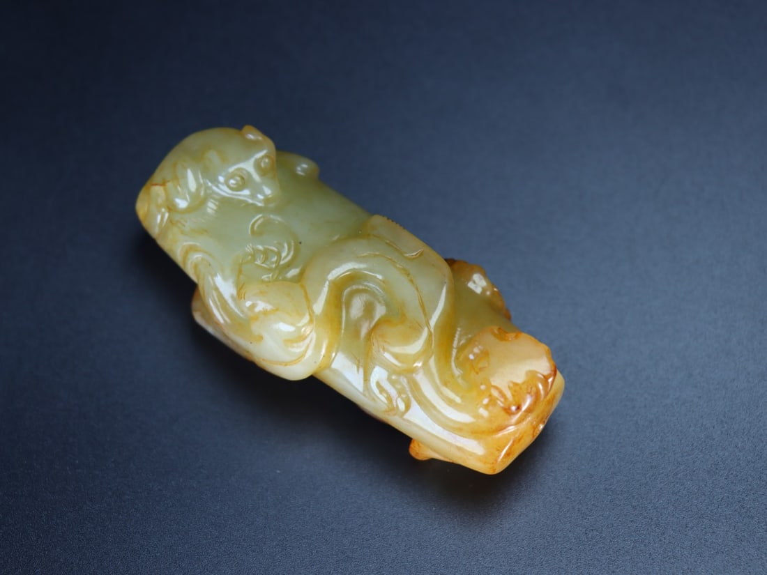A Exquisite Hetian jade Beast-Face Pattern Ornament - 8