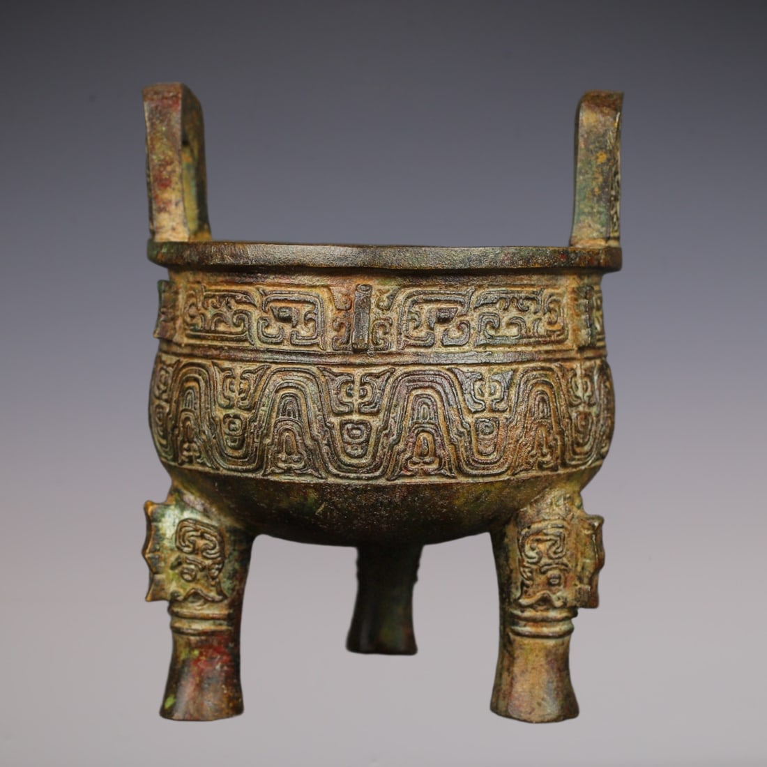 An Exquisite Bronze Double-Ears and Tripod Censer (1 of 9)