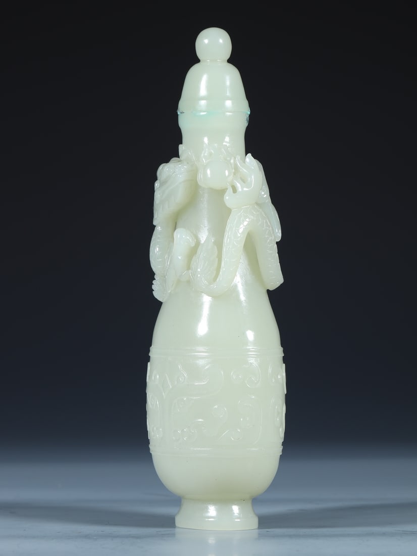 An Exquisite White Jade Beast-Face Pattern Dragon Pattern Vase - 5