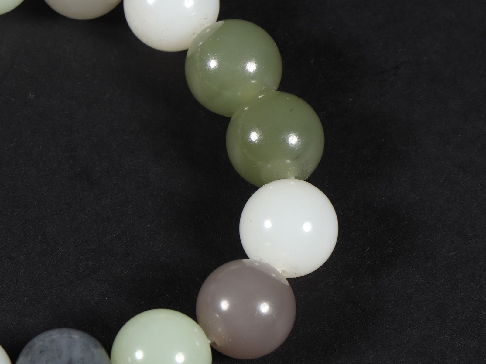 An Exquisite White Jade Bracelets - 6