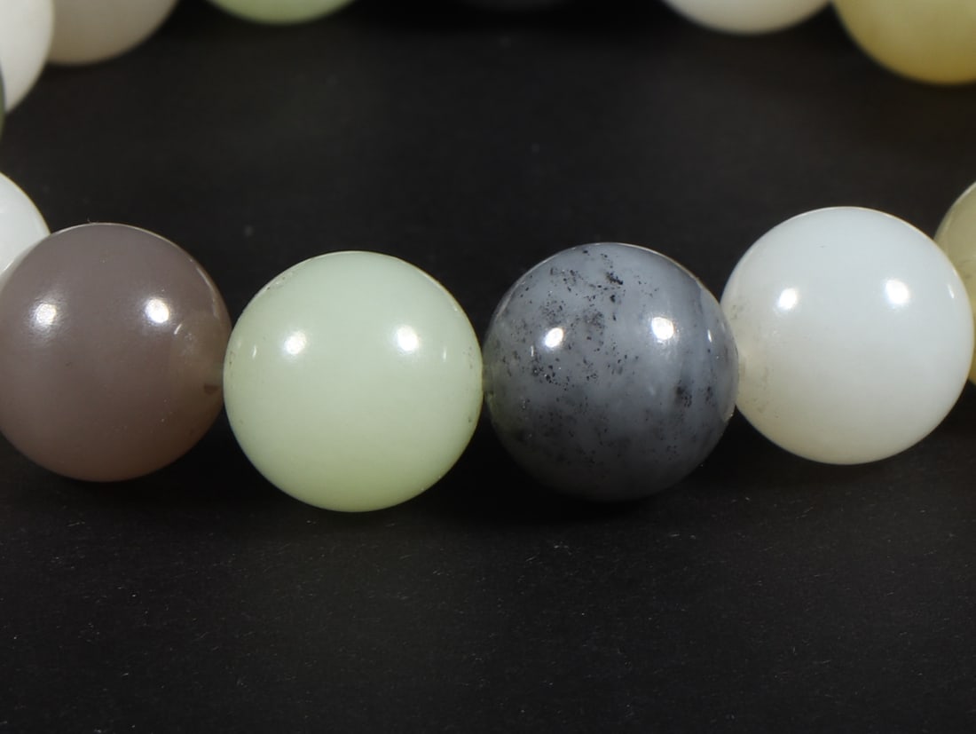 An Exquisite White Jade Bracelets - 9