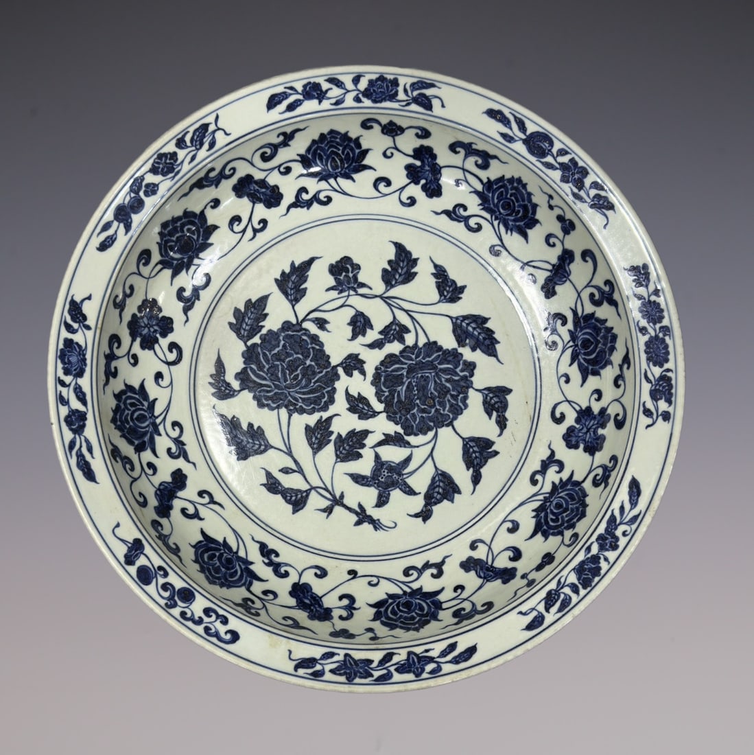 An Exquisite Blue and White Lotus Pattern Plate (1 of 6)