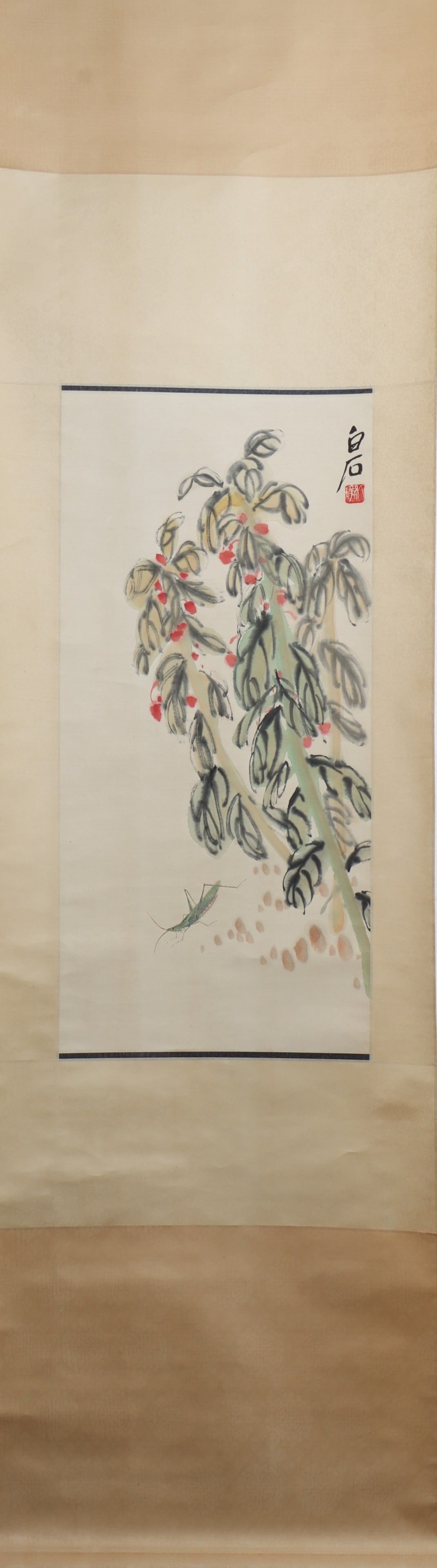 A Chinese Vertical Scroll Ink Painting of Flower on Paper: A Chinese Vertical Scroll Ink Painting of Flower on Paper Qi baishi Size:27.6inx13in齐白石花卉 纸本立轴Size:70cmx33cm