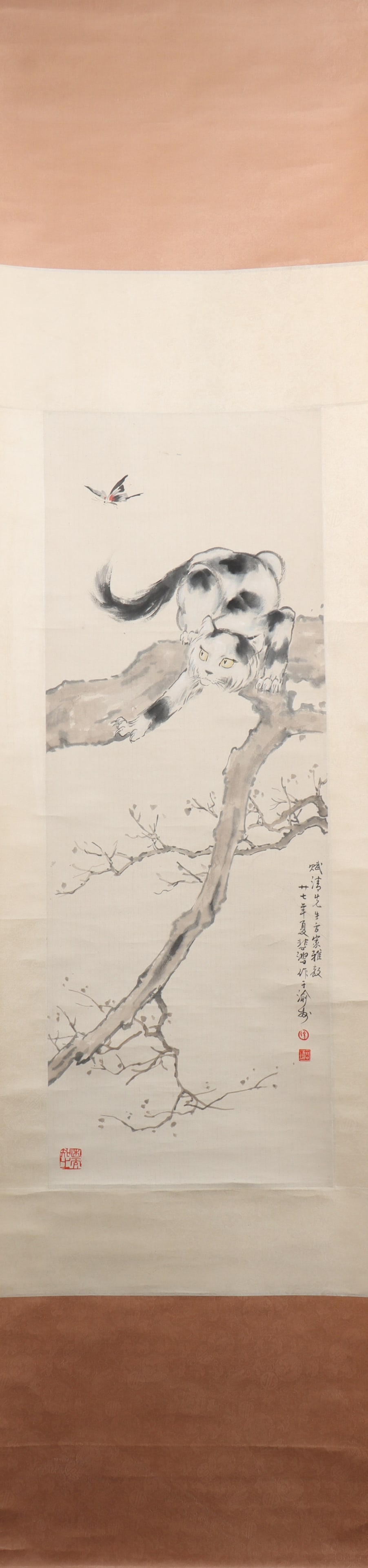 A Chinese Vertical Scroll Ink Painting of Cat on Paper (1 of 5)