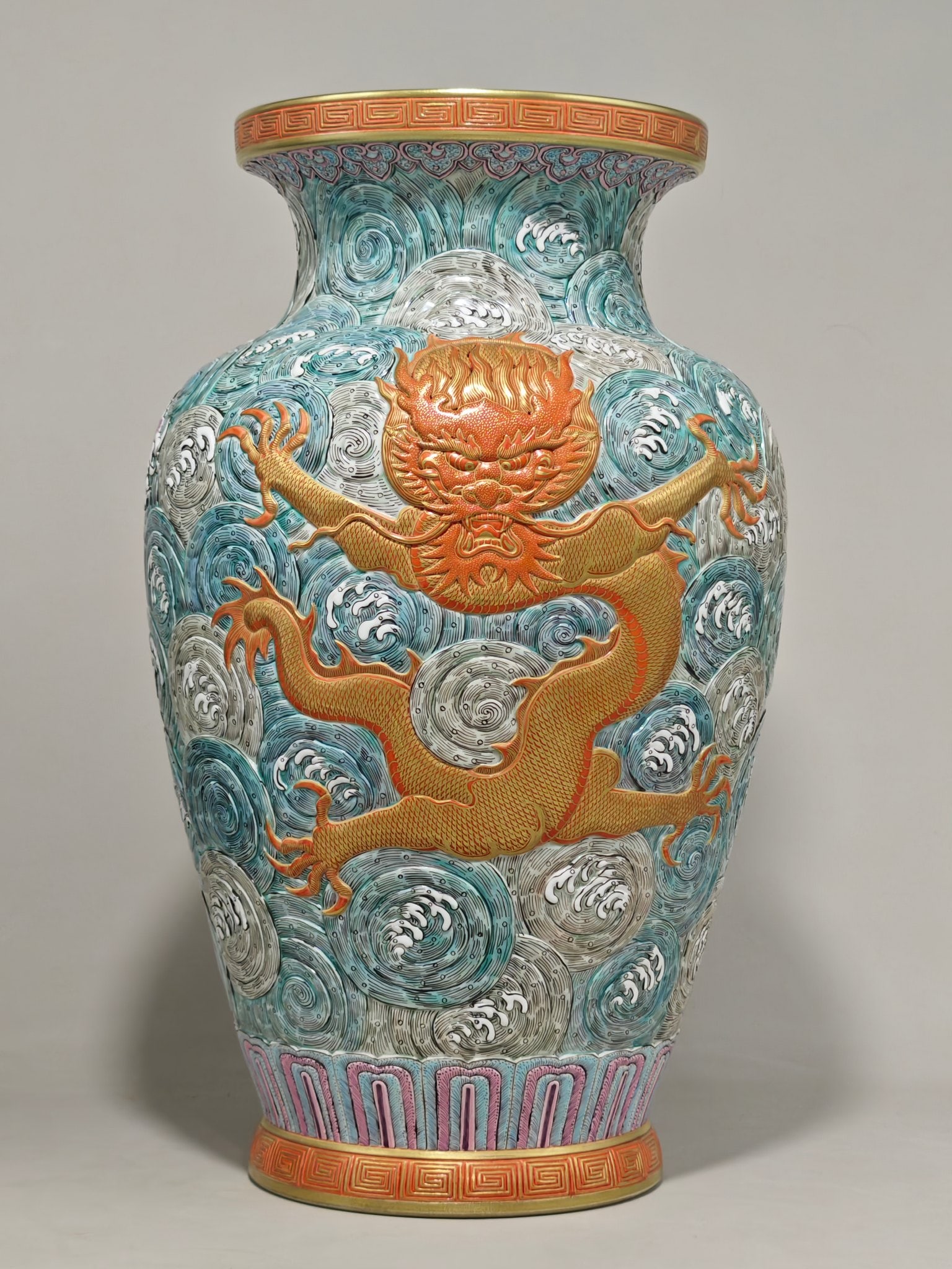 An Exquisite Famille-Rose Dragon Pattern Seawater Pattern Vase: An Exquisite Famille-Rose Dragon Pattern Seawater Pattern Vase Qing Dynasty, China Qianlong Six-character Mark
