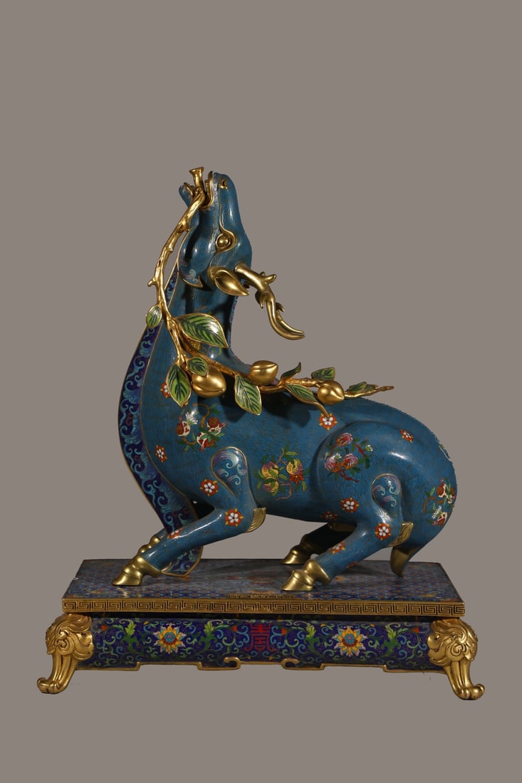 A Pair of Exquisite Cloisonne Sika Deer Ornament - 3
