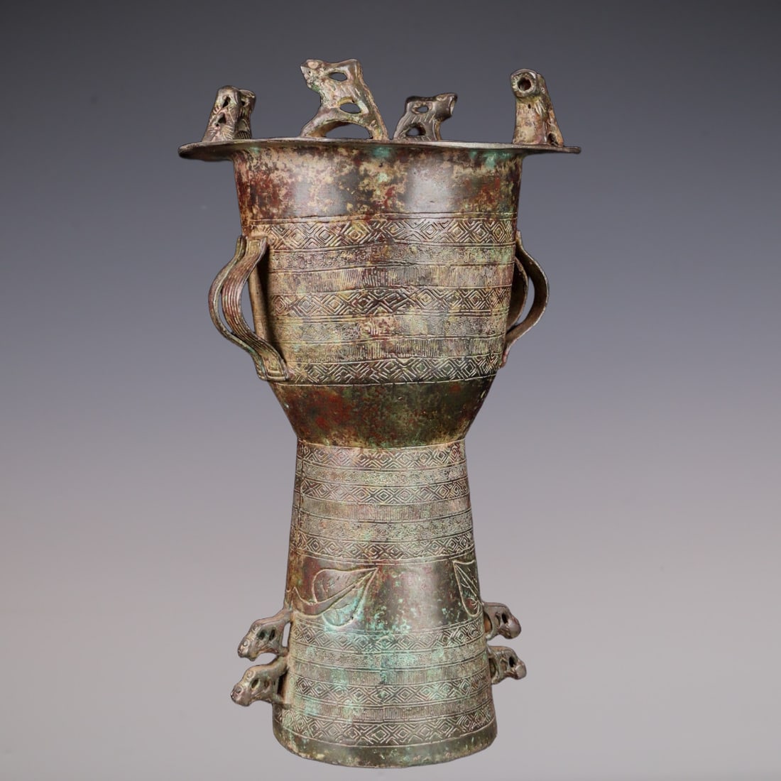 An Exquisite Bronze Auspicious Beast Pattern Ornament - 6