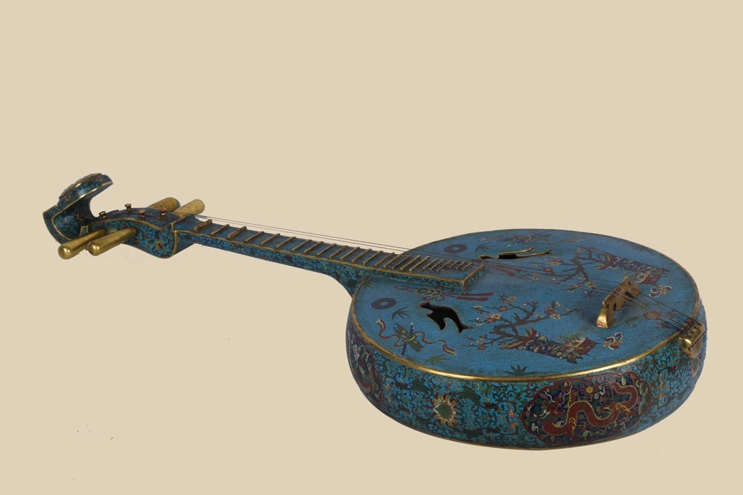 An Exquisite Cloisonne Inlaid White Jade Flower and Bird Pattern Dragon Pattern Ornament - 3