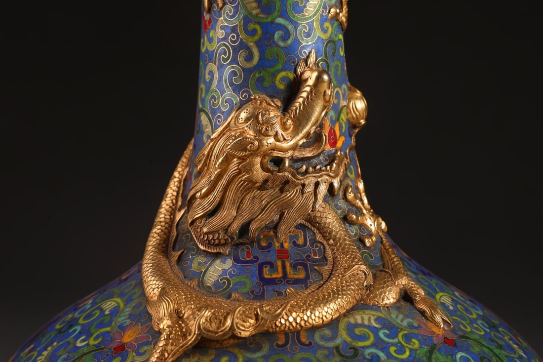 An Exquisite Cloisonne Lotus Pattern Dragon Pattern Vase - 7