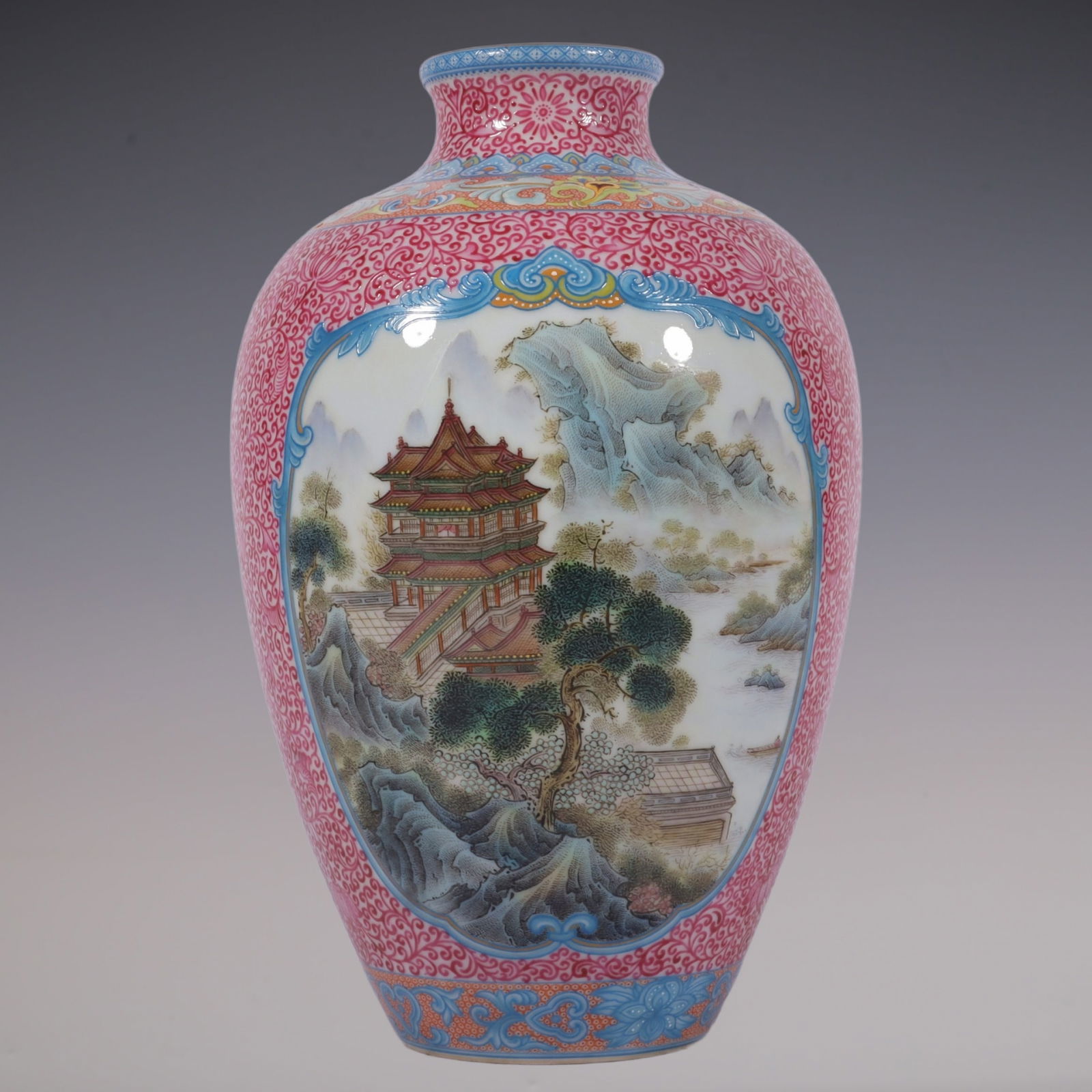 An Exquisite Enamel Agate Red-Glazed Landscape Pattern Lotus Pattern Vase: An Exquisite Enamel Agate Red-Glazed Landscape Pattern Lotus Pattern Vase Qing Dynasty, China Qianlong Six-character Mark