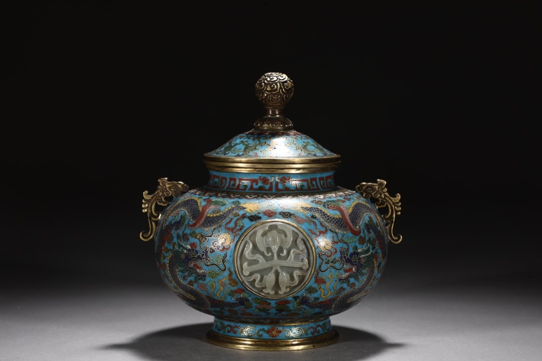 An Exquisite Cloisonne Lotus Pattern Dragon Pattern Double-Ears Jar - 2