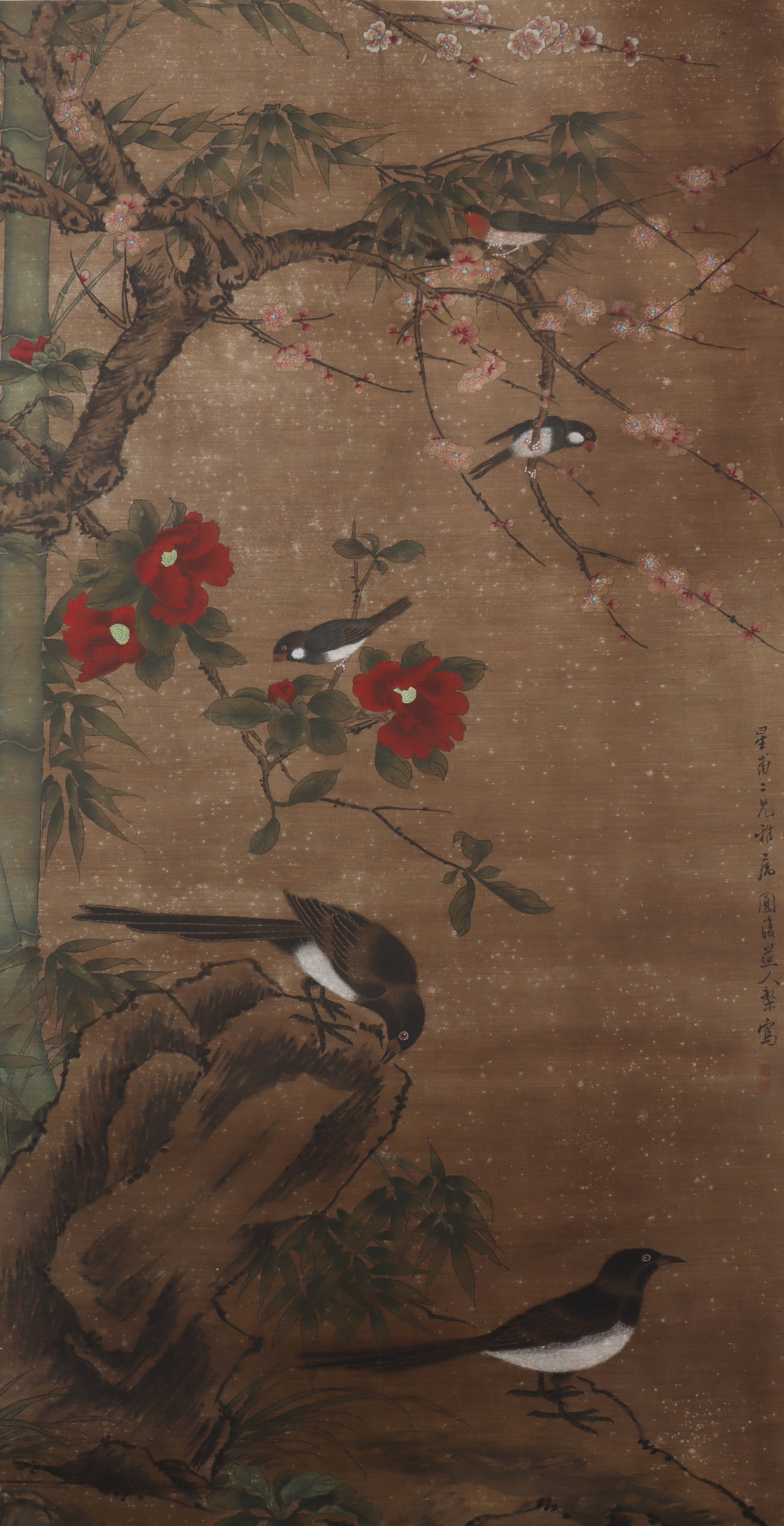 An Fabulous Chinese Ink Flower and Bird By Silk: An Fabulous Chinese Ink Flower and Bird By Silk Zhang pan Size:48inx25.2in张槃花鸟 绢本Size:122cmx64cm