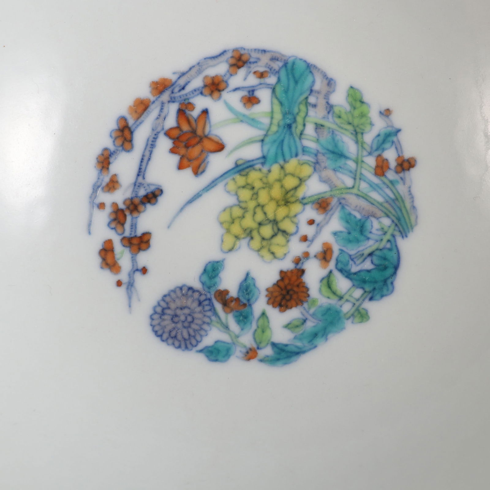 An Exquisite Doucai Flower Pattern Bowl - 8