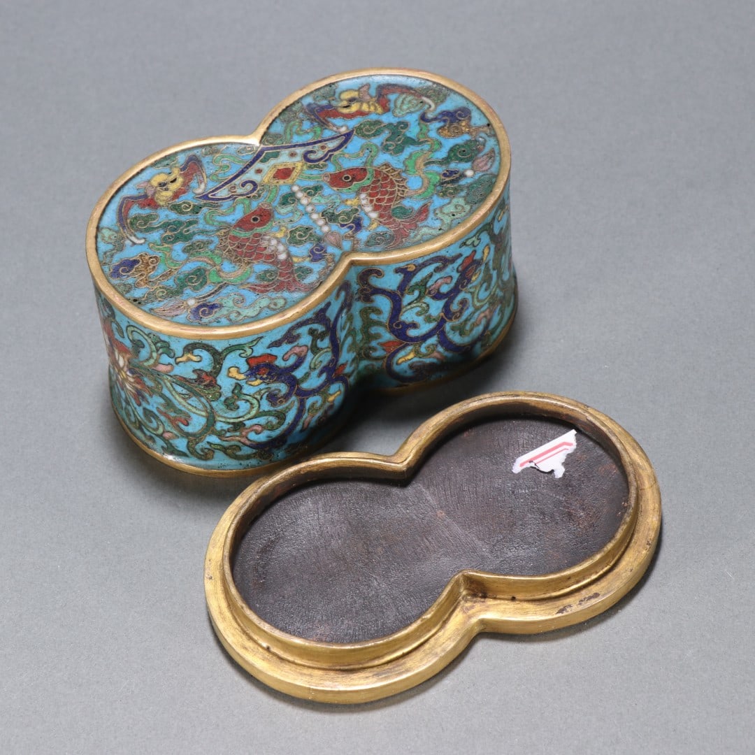 An Exquisite Cloisonne Lotus Pattern Dragon Pattern Fish Pattern Box - 3