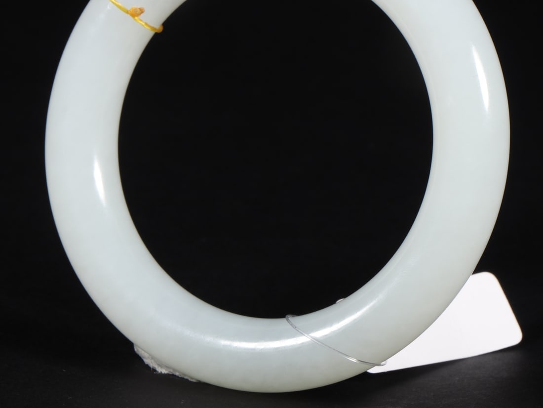 An Exquisite White Jade Bracelets - 5