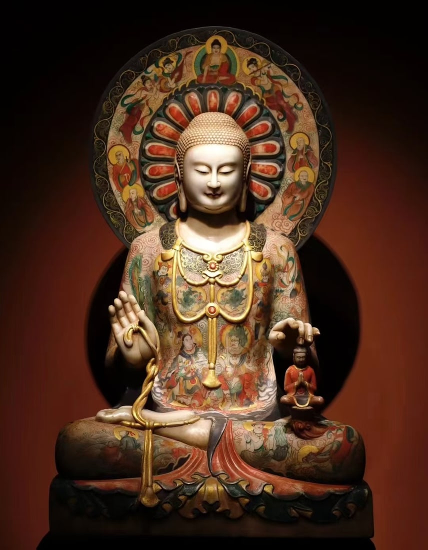 A Exquisite Marble Buddha statue Ornament: A Exquisite Marble Buddha statue Ornament Ancient Time, China Size:49.6inx26.8inx19.7in汉白玉彩绘大佛 远古时期 Size:126cmx68cmx50cm