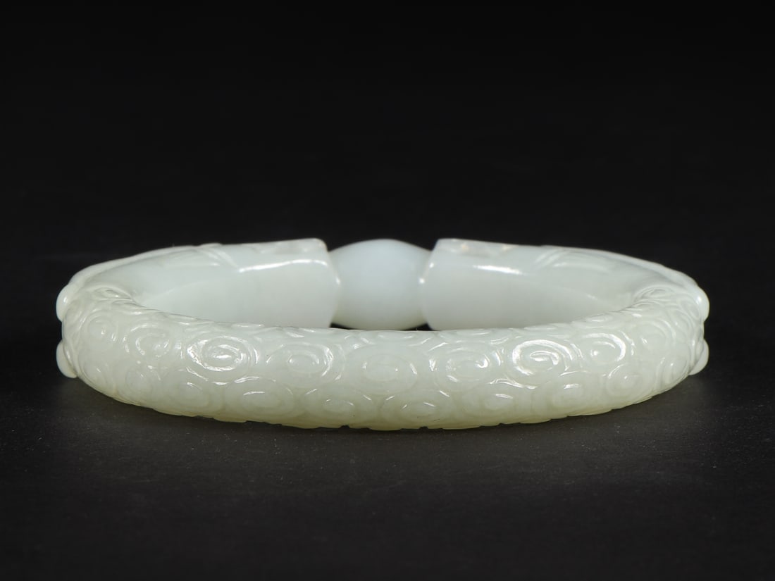 An Exquisite White Jade Dragon Pattern Bracelets - 7