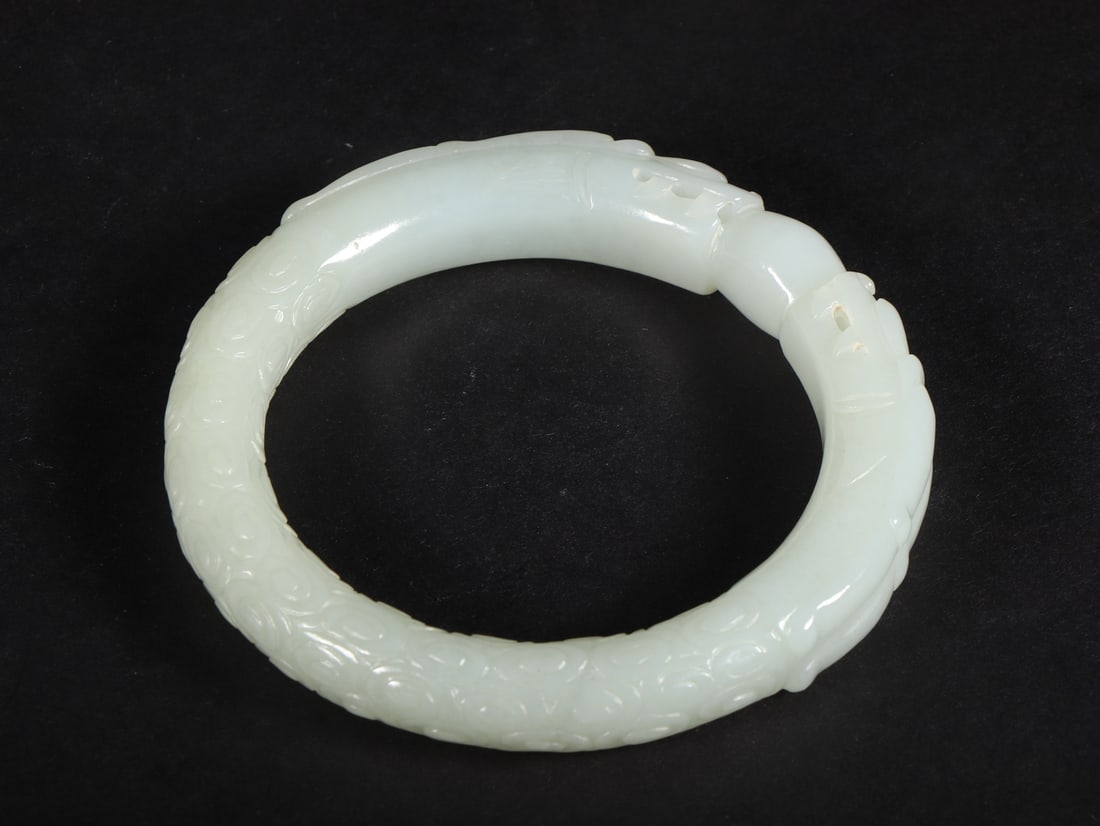An Exquisite White Jade Dragon Pattern Bracelets - 8