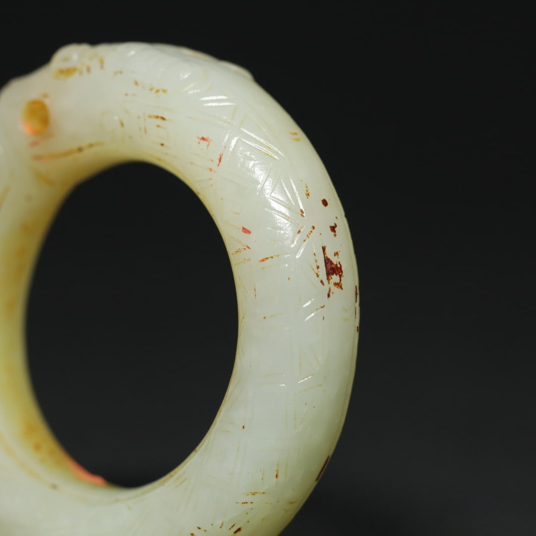 An Exquisite White Jade Dragon Pattern Pendant - 7