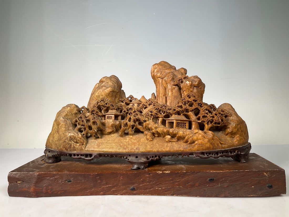 An Exquisite Qingtian Stone Rockery Ornament (1 of 6)