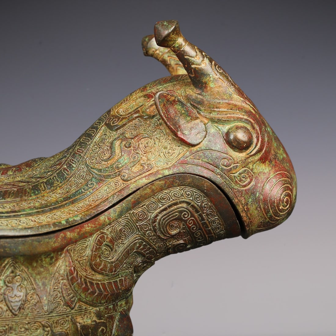 An Exquisite Bronze Beast-Face Pattern Ewer - 3