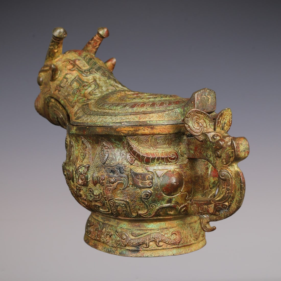 An Exquisite Bronze Beast-Face Pattern Ewer - 8