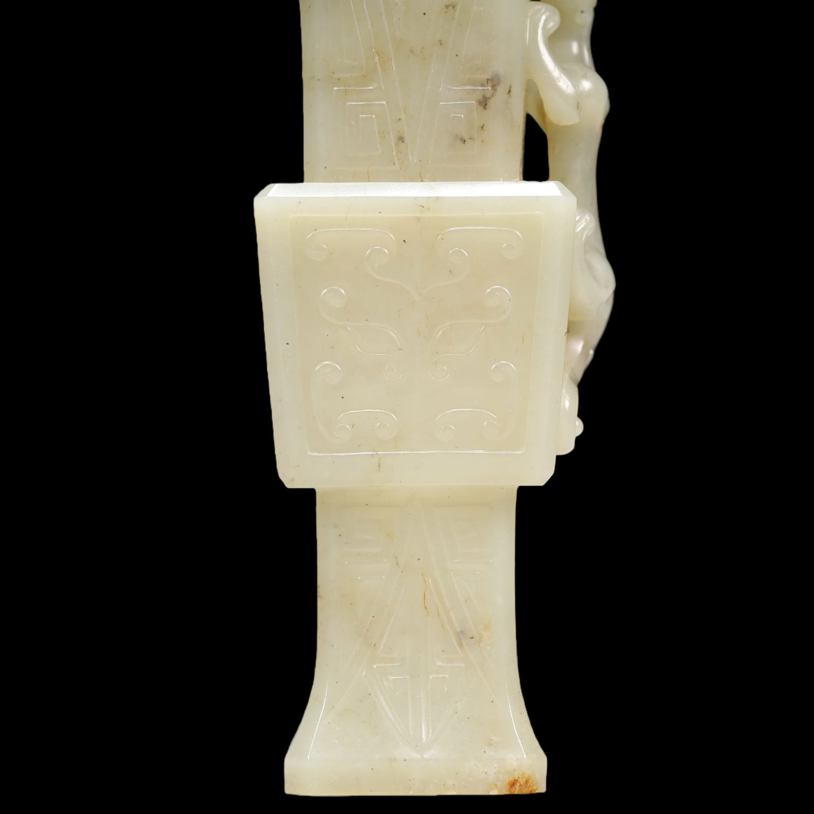 An Exquisite Green Jade Beast-Face Pattern Chi-Dragon Pattern Vase - 3