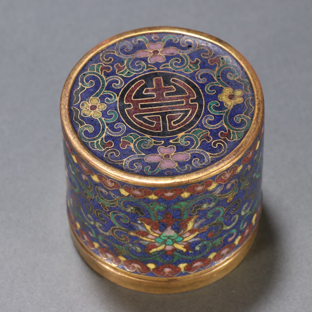 An Exquisite Cloisonne Lotus Pattern Box - 5